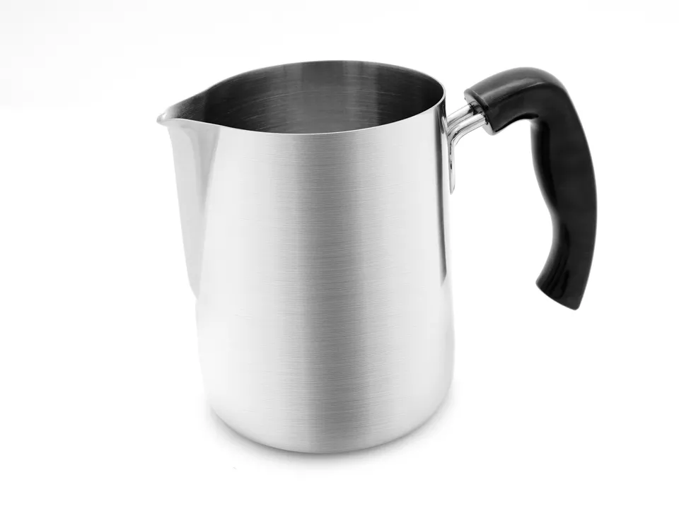 900Ml Stainless Steel Sharp Spout Metal Jug Steaming Milk Frothing Pitcher with Bakelite Handle